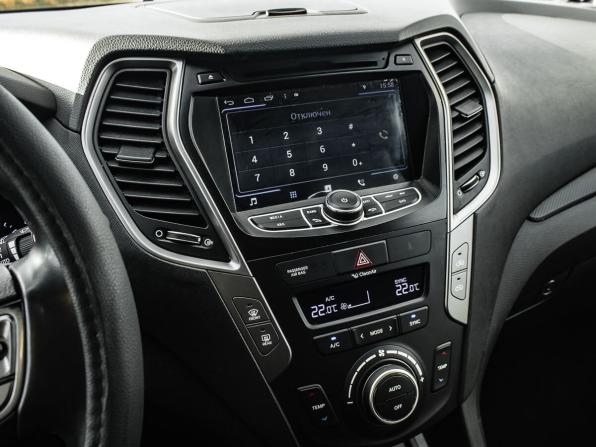 Hyundai Santa Fe III Рестайлинг с пробегом 2016 года, цена 2 250 000 рублей, 146627 км, внедорожник, Автокод Объявления