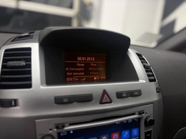 Opel Zafira B Рестайлинг с пробегом 2013 года, цена 949 900 рублей, 125754 км, компактвэн, Автокод Объявления