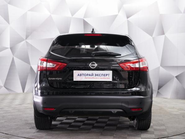 Nissan Qashqai II с пробегом 2017 года, цена 1 630 000 рублей, 152000 км, внедорожник, Автокод Объявления