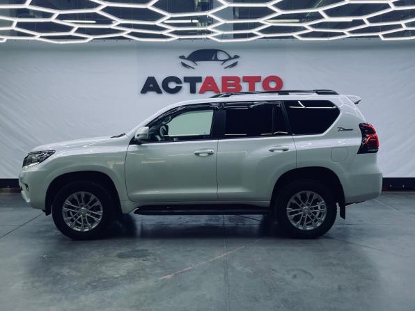 Toyota Land Cruiser Prado 150 Series Рестайлинг 3 с пробегом 2022 года, цена 5 650 000 рублей, 59085 км, внедорожник, Автокод Объявления