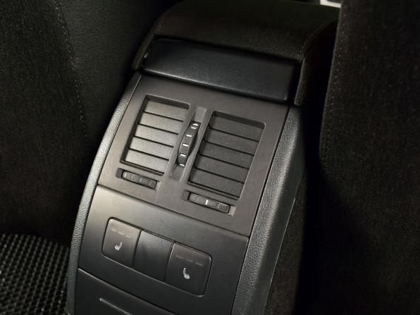 Skoda Octavia II (A5) Рестайлинг с пробегом 2012 года, цена 995 995 рублей, 186578 км, лифтбек, Автокод Объявления