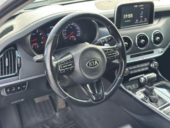 Kia Stinger I с пробегом 2018 года, цена 1 970 000 рублей, 162818 км, лифтбек, Автокод Объявления