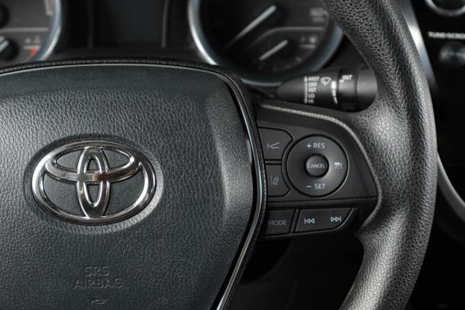 Toyota Camry VIII (XV70) с пробегом 2019 года, цена 3 249 000 рублей, 95100 км, седан, Автокод Объявления