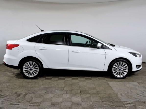Ford Focus III Рестайлинг с пробегом 2017 года, цена 1 178 000 рублей, 92478 км, седан, Автокод Объявления