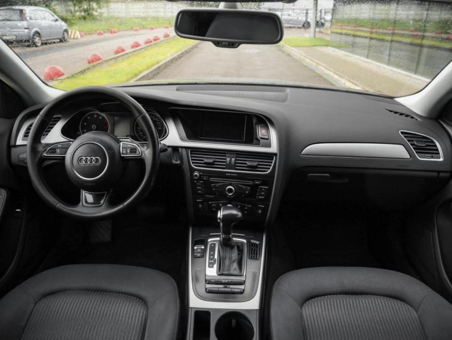Audi A4 IV (B8) Рестайлинг Санкт-Петербург  - изображение 11