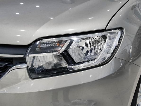 Renault Sandero II Рестайлинг с пробегом 2020 года, цена 1 000 000 рублей, 69000 км, хэтчбек, Автокод Объявления