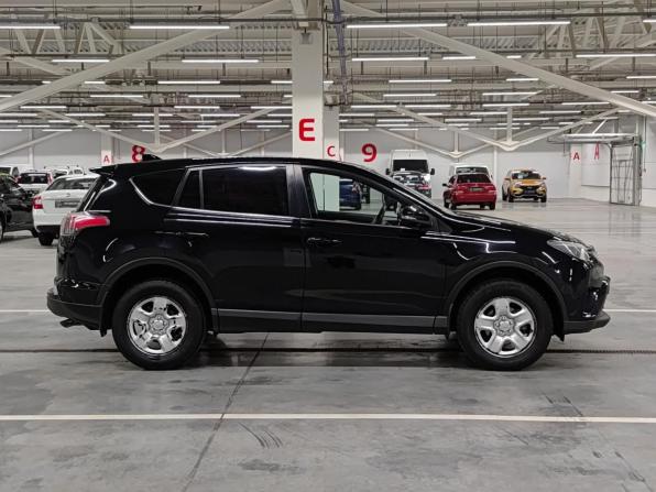 Toyota RAV4 IV (XA40) Рестайлинг с пробегом 2016 года, цена 1 799 000 рублей, 244692 км, внедорожник, Автокод Объявления