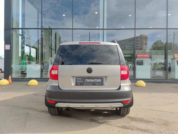 Skoda Yeti I с пробегом 2013 года, цена 740 000 рублей, 131822 км, внедорожник, Автокод Объявления