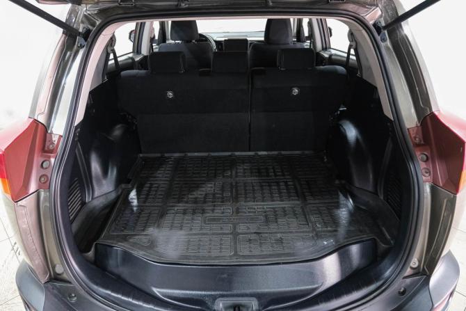 Toyota RAV4 IV (XA40) с пробегом 2014 года, цена 1 999 000 рублей, 162000 км, внедорожник, Автокод Объявления