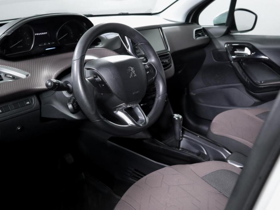 Peugeot 2008 I Москва  - изображение 15