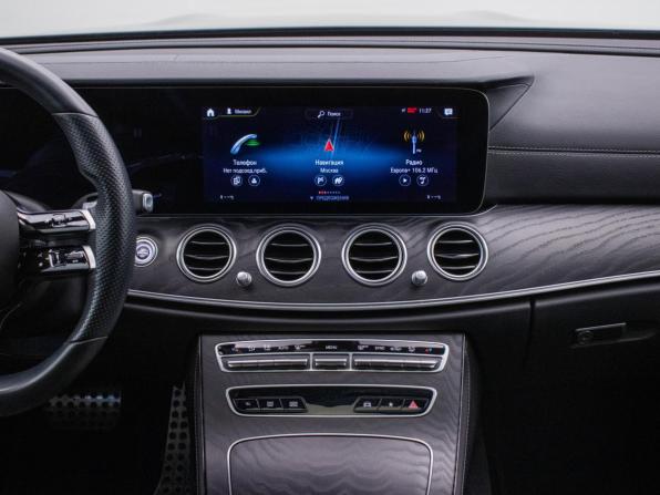Mercedes-Benz E-Класс V (W213 S213 C238) Рестайлинг с пробегом 2021 года, цена 4 864 000 рублей, 48300 км, седан, Автокод Объявления