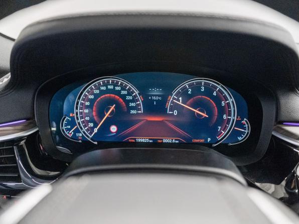 BMW 5 серии VII (G30/G31/G38) с пробегом 2017 года, цена 3 700 000 рублей, 200000 км, седан, Автокод Объявления