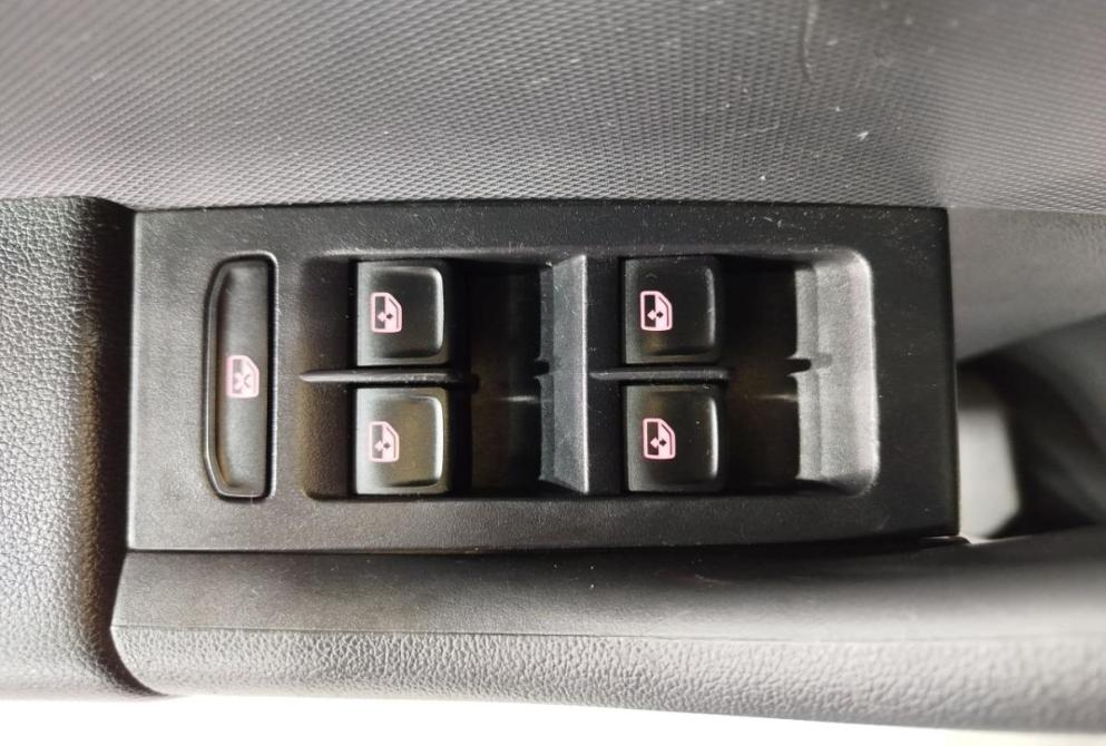 Volkswagen Polo VI Саратов  - изображение 18