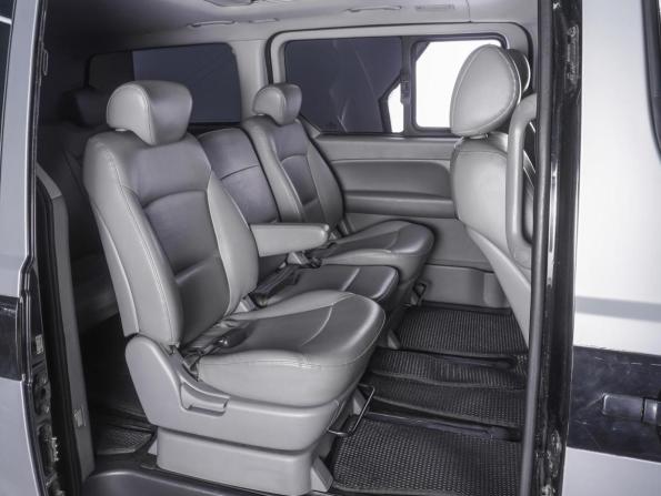 Hyundai Grand Starex I с пробегом 2013 года, цена 2 280 000 рублей, 133502 км, минивэн, Автокод Объявления