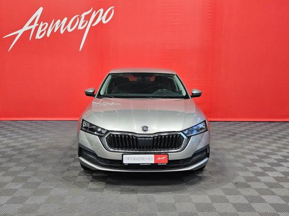 Skoda Octavia IV (A8) с пробегом 2022 года, цена 2 089 000 рублей, 79328 км, лифтбек, Автокод Объявления
