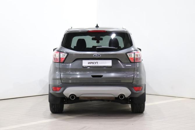 Ford Kuga II Рестайлинг с пробегом 2018 года, цена 1 580 000 рублей, 92149 км, внедорожник, Автокод Объявления
