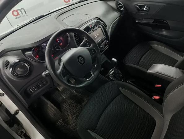 Renault Kaptur I с пробегом 2016 года, цена 1 349 000 рублей, 167000 км, внедорожник, Автокод Объявления