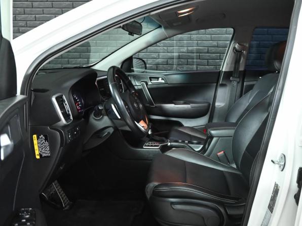Kia Sportage IV Рестайлинг с пробегом 2020 года, цена 2 240 000 рублей, 109705 км, внедорожник, Автокод Объявления