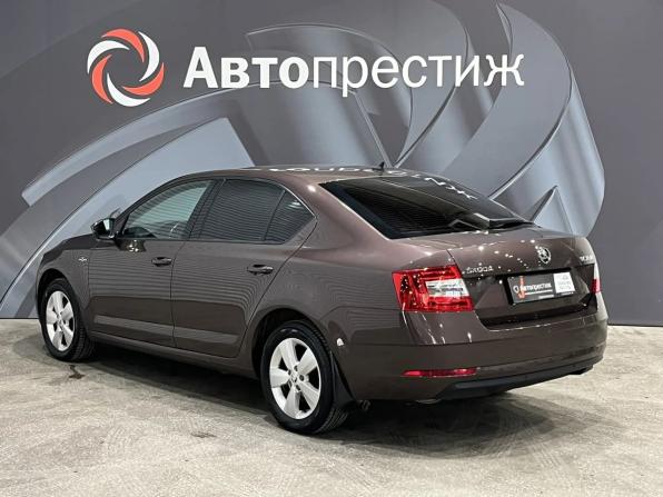 Skoda Octavia III (A7) Рестайлинг с пробегом 2019 года, цена 1 950 000 рублей, 114275 км, лифтбек, Автокод Объявления