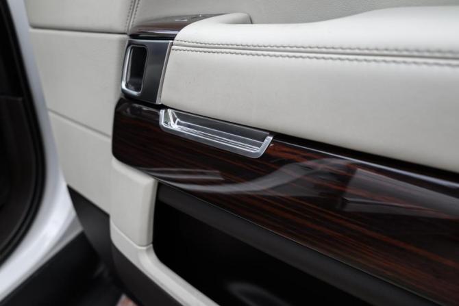 Land Rover Range Rover IV с пробегом 2016 года, цена 3 029 000 рублей, 343133 км, внедорожник, Автокод Объявления