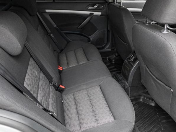 Skoda Octavia II (A5) Рестайлинг с пробегом 2010 года, цена 578 400 рублей, 308308 км, лифтбек, Автокод Объявления