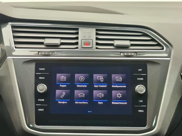 Volkswagen Tiguan II с пробегом 2020 года, цена 3 698 000 рублей, 68878 км, внедорожник, Автокод Объявления