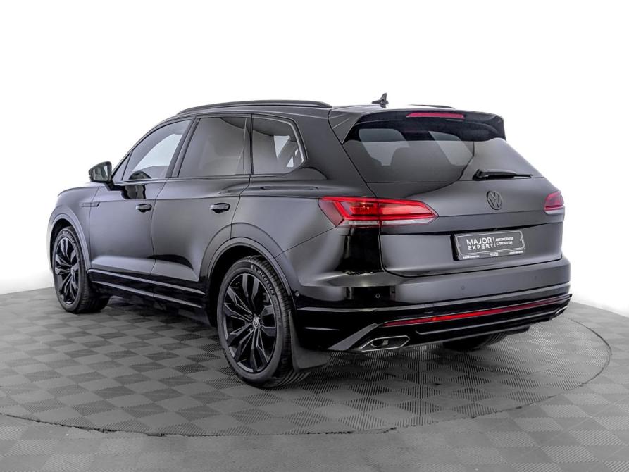 Volkswagen Touareg III Москва  - изображение 7