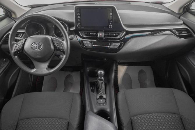 Toyota C-HR I Рестайлинг с пробегом 2020 года, цена 2 729 000 рублей, 35000 км, внедорожник, Автокод Объявления