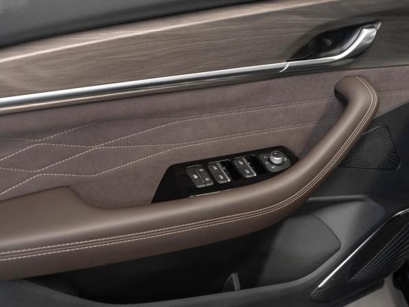 Geely Monjaro I Рестайлинг 2 с пробегом 2025 года, цена 4 200 000 рублей, 30 км, внедорожник, Автокод Объявления