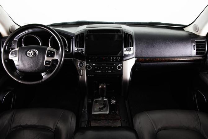 Toyota Land Cruiser 200 Series с пробегом 2008 года, цена 2 399 000 рублей, 500000 км, внедорожник, Автокод Объявления