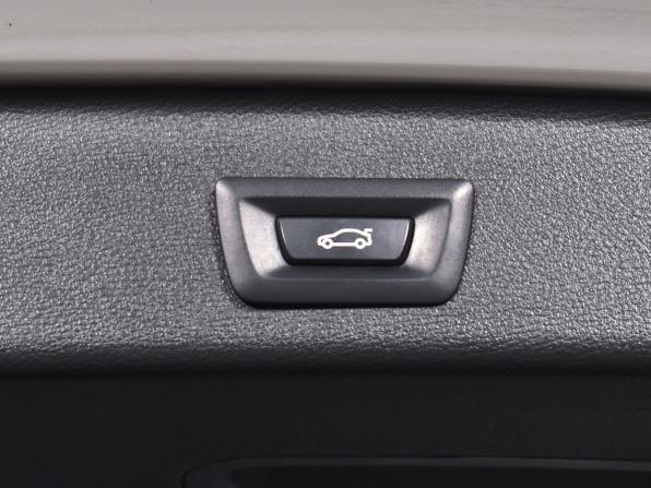 BMW X3 II (F25) Рестайлинг с пробегом 2016 года, цена 2 599 999 рублей, 151309 км, внедорожник, Автокод Объявления