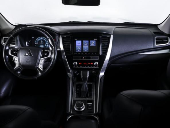 Mitsubishi Montero Sport III Рестайлинг с пробегом 2022 года, цена 3 890 000 рублей, 115001 км, внедорожник, Автокод Объявления