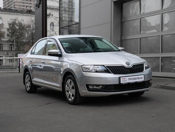 Skoda Rapid I Рестайлинг с пробегом 2019 года, цена 1 350 000 рублей, 45136 км, лифтбек, Автокод Объявления