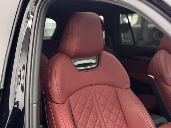 Audi Q6 с пробегом 2026 года, цена 8 060 000 рублей, 3943 км, внедорожник, Автокод Объявления
