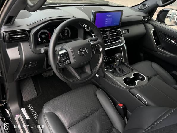 Новый Toyota Land Cruiser 300 Series 2025 года, цена 17 490 000 рублей, внедорожник, Автокод Объявления