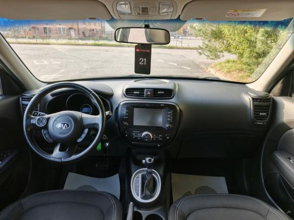 Kia Soul II Рестайлинг с пробегом 2017 года, цена 1 380 000 рублей, 181524 км, хэтчбек, Автокод Объявления
