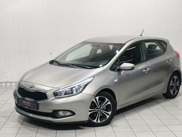 Kia Ceed II с пробегом 2013 года, цена 1 255 000 рублей, 35062 км, хэтчбек, Автокод Объявления