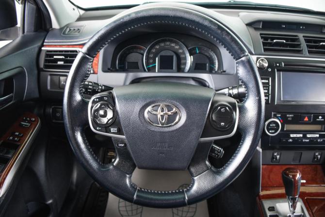 Toyota Camry VII (XV50) с пробегом 2013 года, цена 1 819 000 рублей, 203569 км, седан, Автокод Объявления