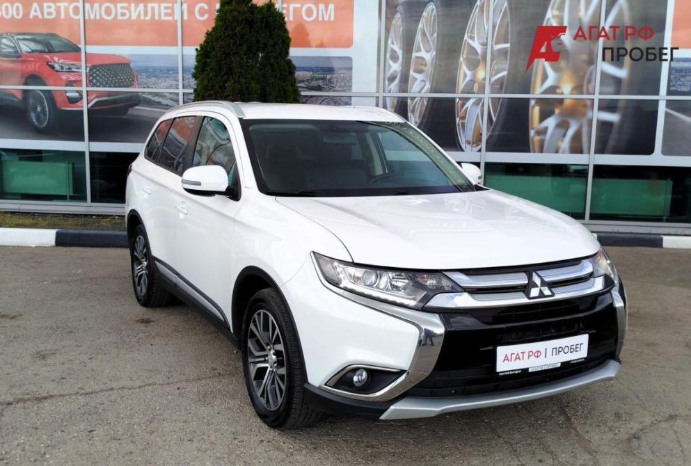 Mitsubishi Outlander III Рестайлинг 2 Саратов  - изображение 3