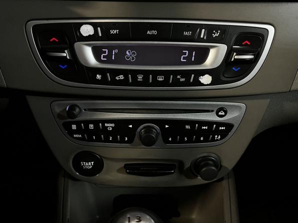 Renault Megane III с пробегом 2009 года, цена 449 900 рублей, 272000 км, хэтчбек, Автокод Объявления