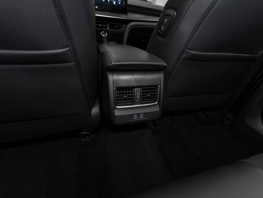 Toyota Camry IX (XV80) China Market Москва  - изображение 15