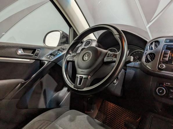Volkswagen Tiguan I Рестайлинг с пробегом 2012 года, цена 1 095 000 рублей, 279700 км, внедорожник, Автокод Объявления