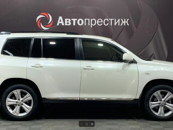 Toyota Highlander II (XU40) Рестайлинг с пробегом 2012 года, цена 1 750 000 рублей, 178500 км, внедорожник, Автокод Объявления