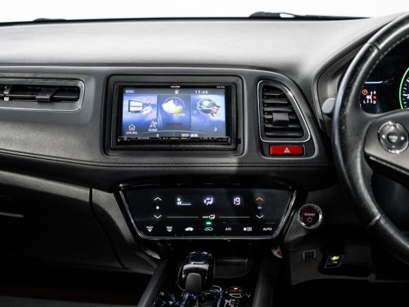 Honda Vezel I с пробегом 2014 года, цена 1 430 500 рублей, 147136 км, внедорожник, Автокод Объявления