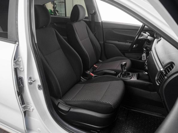 Kia Rio IV с пробегом 2018 года, цена 1 299 000 рублей, 98730 км, седан, Автокод Объявления