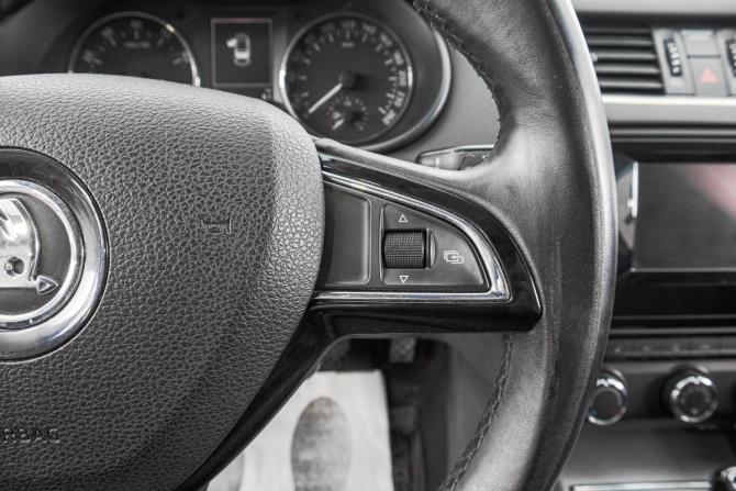 Skoda Octavia III (A7) с пробегом 2013 года, цена 939 000 рублей, 199500 км, лифтбек, Автокод Объявления