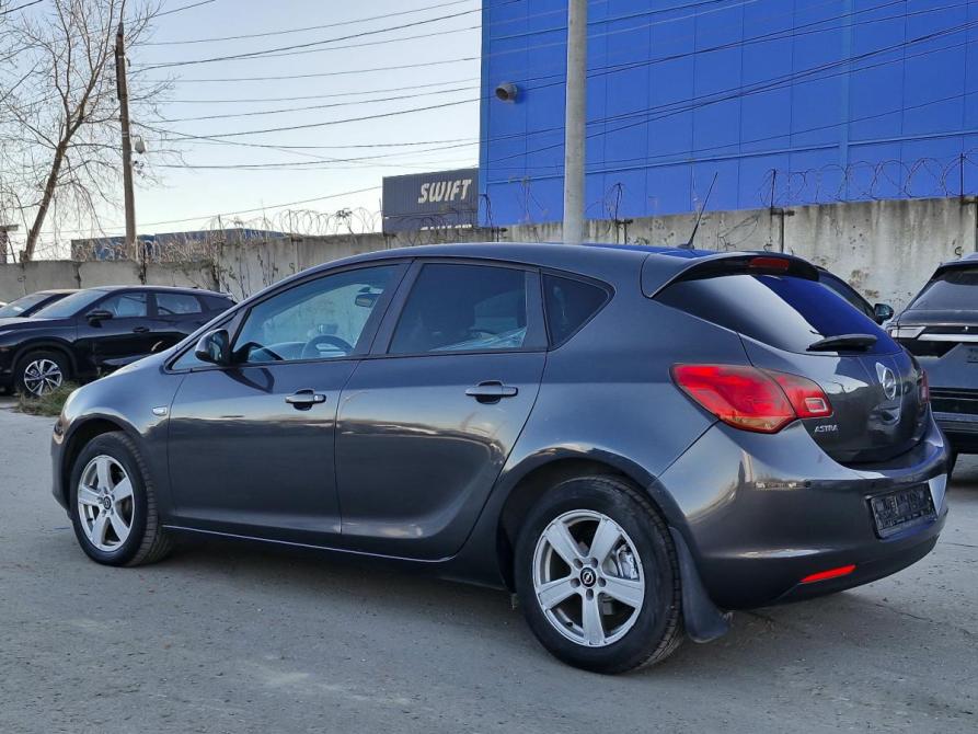 Opel Astra J Нижний Новгород  - изображение 4
