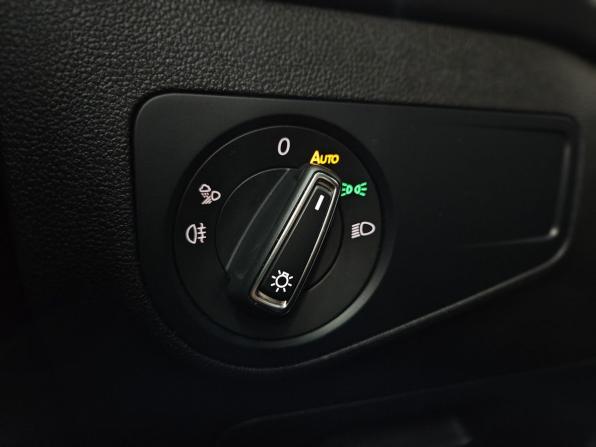 Volkswagen Tiguan II Рестайлинг с пробегом 2021 года, цена 3 540 000 рублей, 91800 км, внедорожник, Автокод Объявления