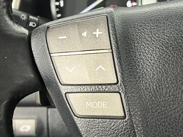 Lexus LX III Рестайлинг с пробегом 2012 года, цена 4 400 000 рублей, 268259 км, внедорожник, Автокод Объявления