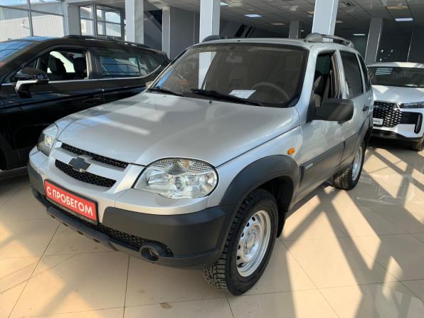Chevrolet Niva I Рестайлинг с пробегом 2010 года, цена 318 000 рублей, 210000 км, внедорожник, Автокод Объявления